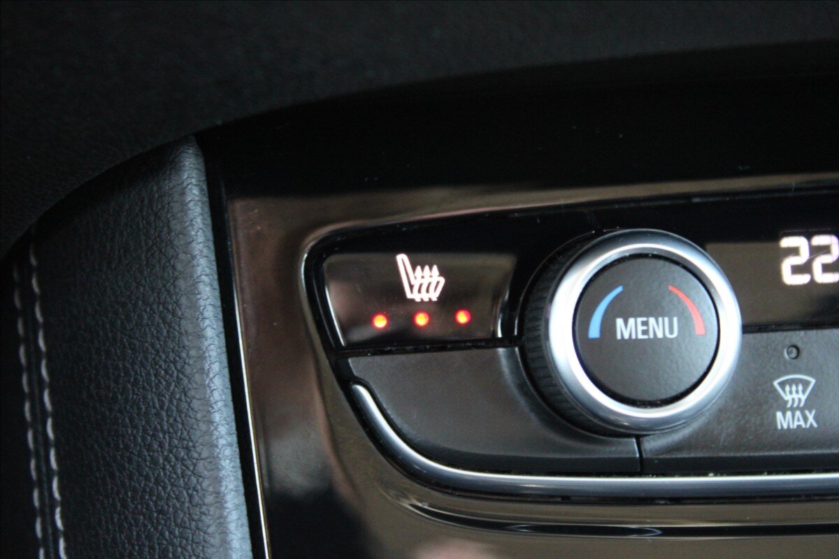 Opel Grandland X SUV / Terénní 1,5 l 96 kw