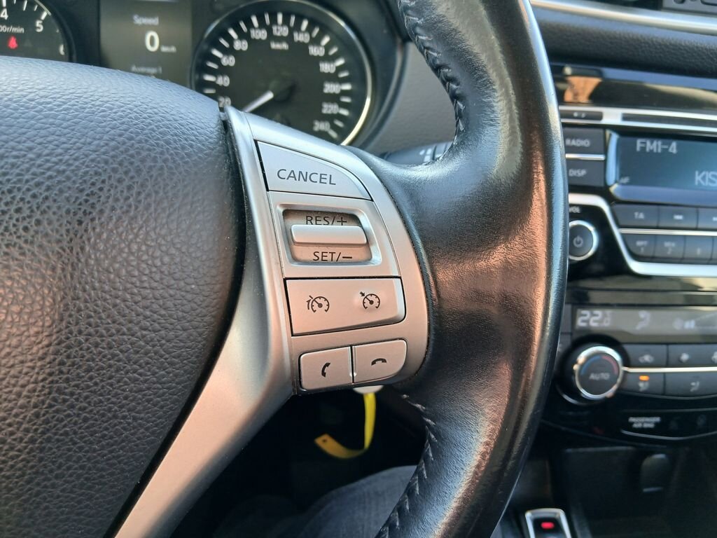 Nissan Qashqai SUV 1,6 l 120 kw