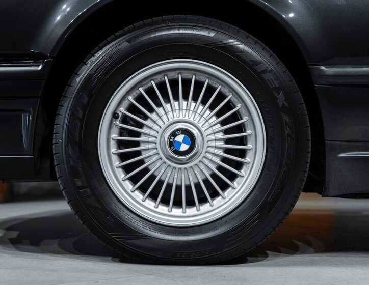 BMW Řada 7 Sedan / Limuzína 5,0 l 220 kw