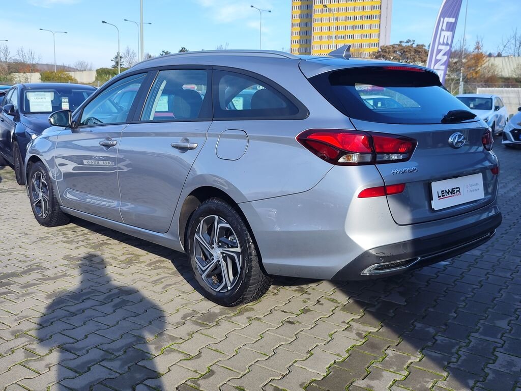 Hyundai i30 Kombi 998,0 88 kw