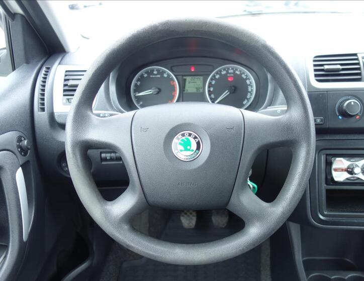 Škoda Fabia 18