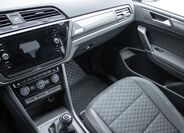 Volkswagen Touran 13