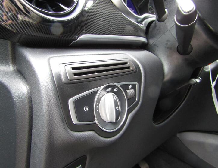 Mercedes-Benz Třídy V 22