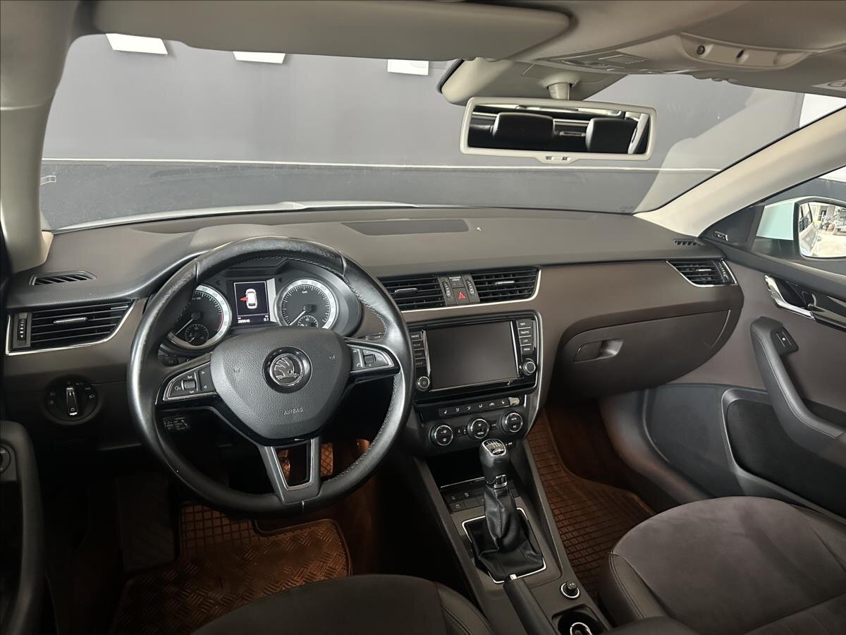 Škoda Octavia Kombi 2,0 l 110 kw