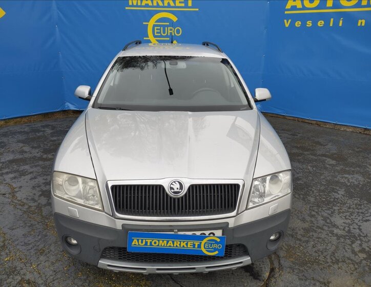 Škoda Octavia Kombi 2,0 l 103 kw