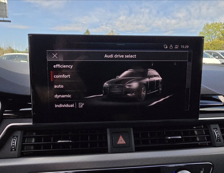 Audi A4 Kombi 2,0 l 140 kw