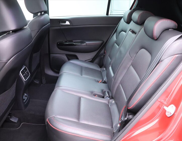 KIA Sportage SUV / Terénní 1,6 l 130 kw