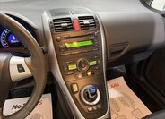 Toyota Auris Hatchback 1,8 l 73 kw