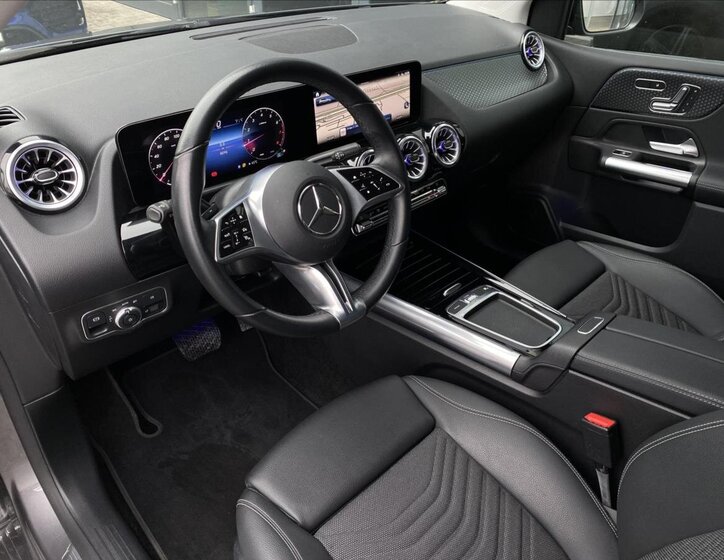 Mercedes-Benz Třídy B MPV 1,3 l 100 kw