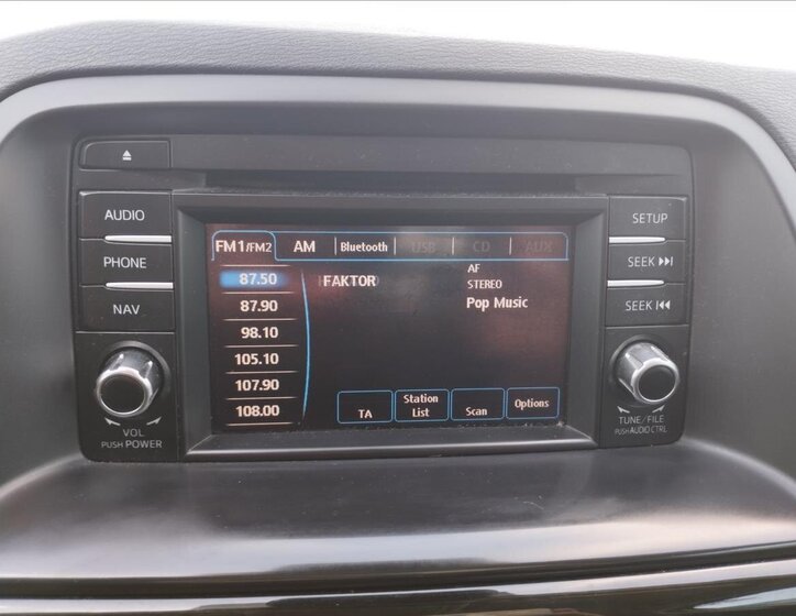 Mazda CX-5 SUV / Terénní 2,0 l 121 kw