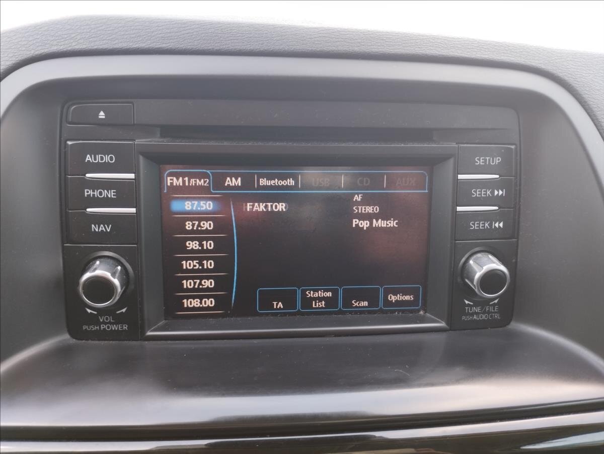 Mazda CX-5 SUV / Terénní 2,0 l 121 kw