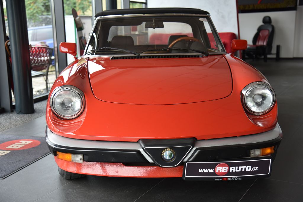 Alfa Romeo Spider