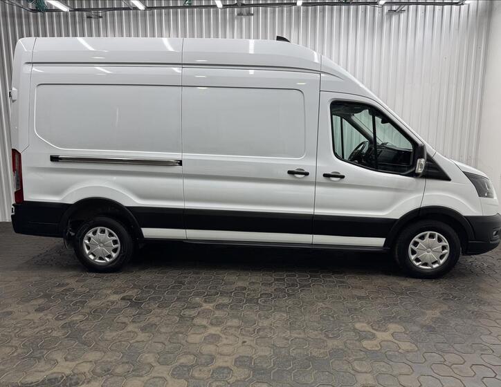 Ford Transit 10