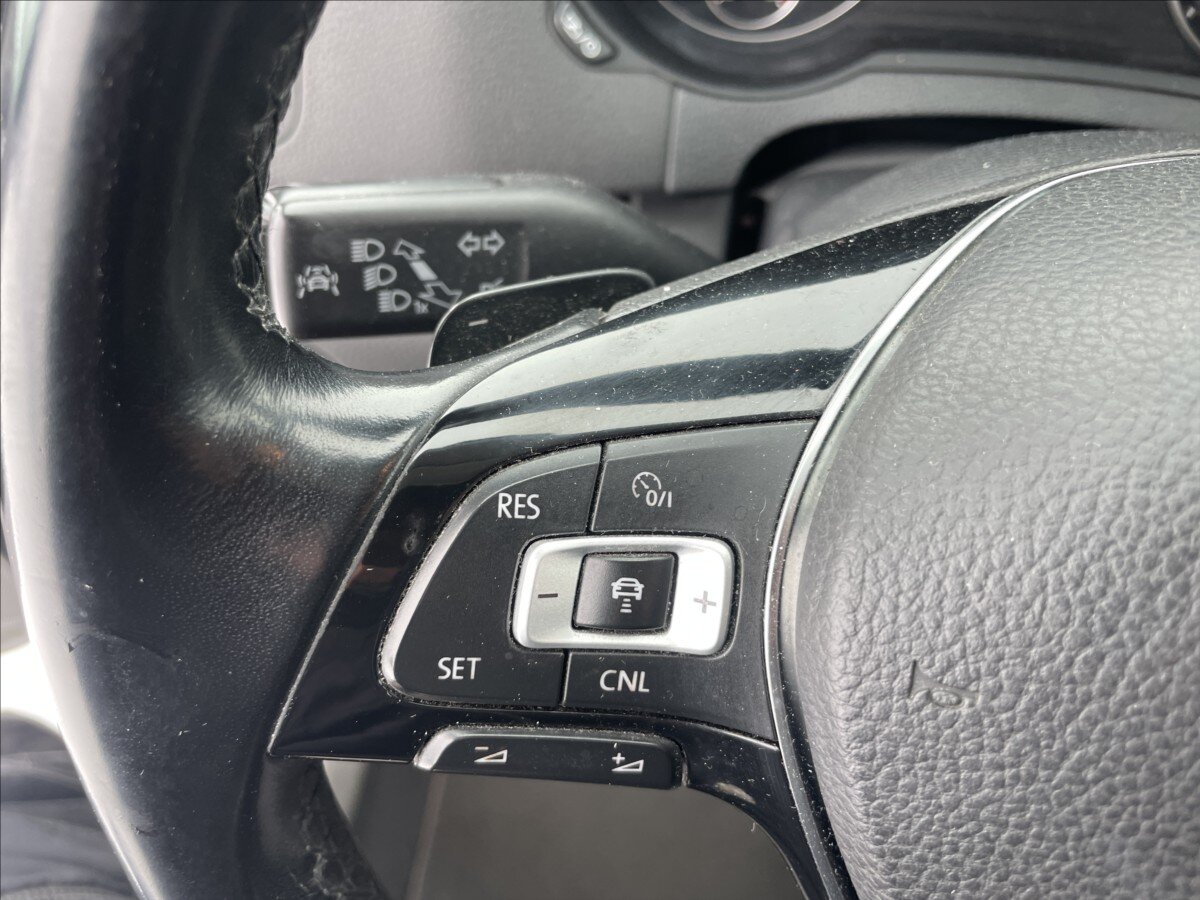 Volkswagen Sharan MPV 2,0 l 135 kw