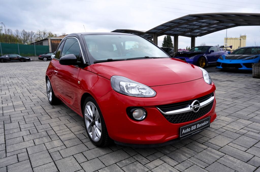 Opel Adam Hatchback 1,4 l 64 kw