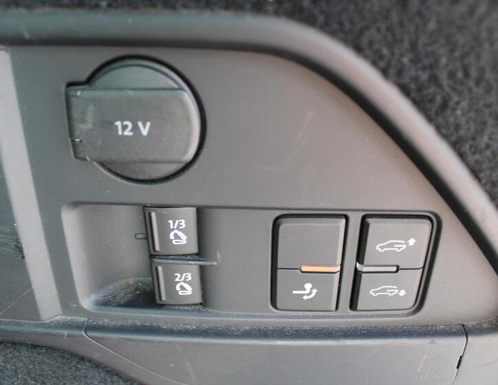 Volkswagen Touareg 13