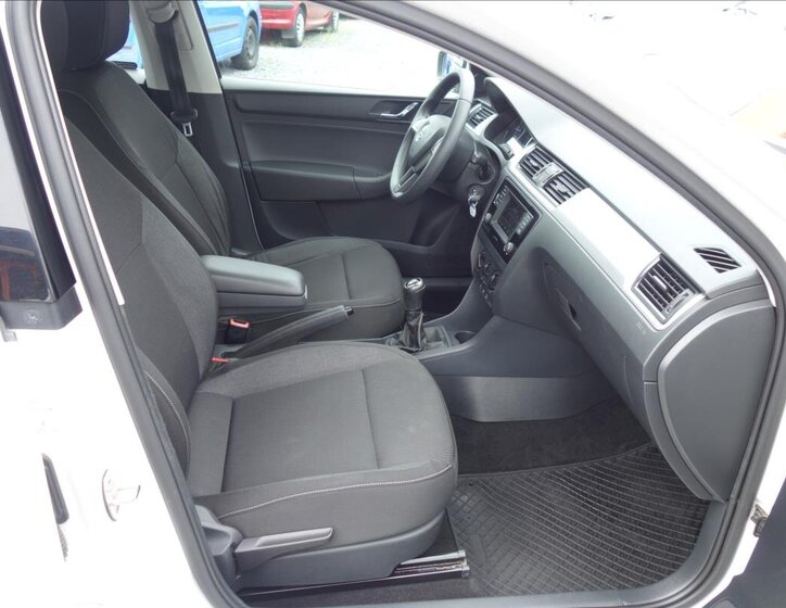 Škoda Rapid Hatchback 1,4 l 66 kw