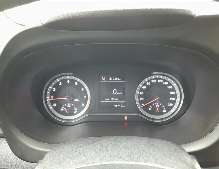 Hyundai i10 Hatchback 998,0 49 kw