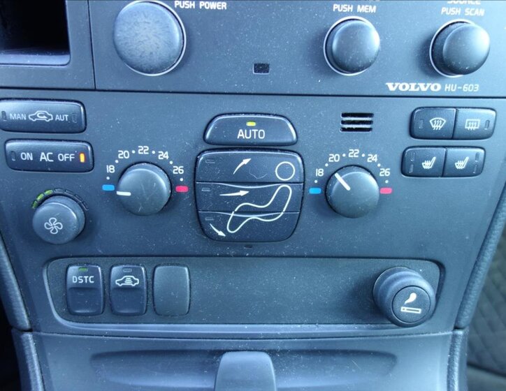 Volvo S60 Sedan 2,4 l 120 kw