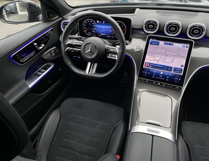 Mercedes-Benz Třídy C Kombi 2,0 l 147 kw