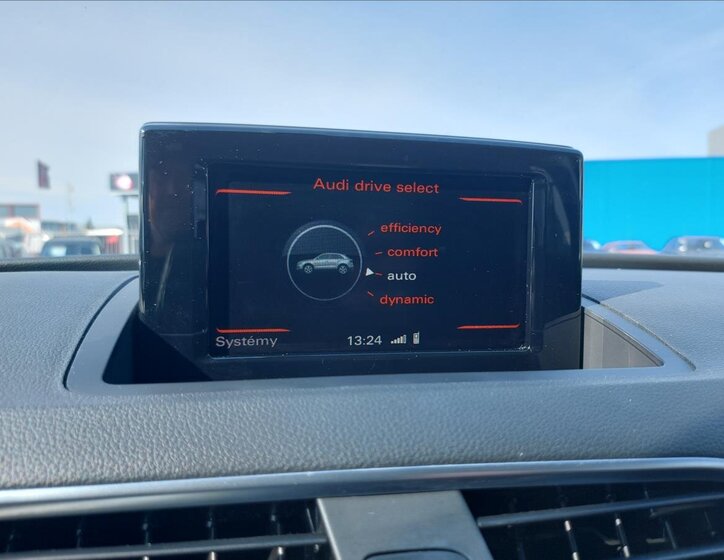 Audi Q3 SUV / Terénní 2,0 l 110 kw