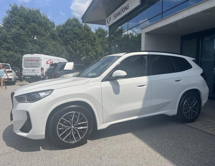 BMW X1 SUV 1,5 l 100 kw