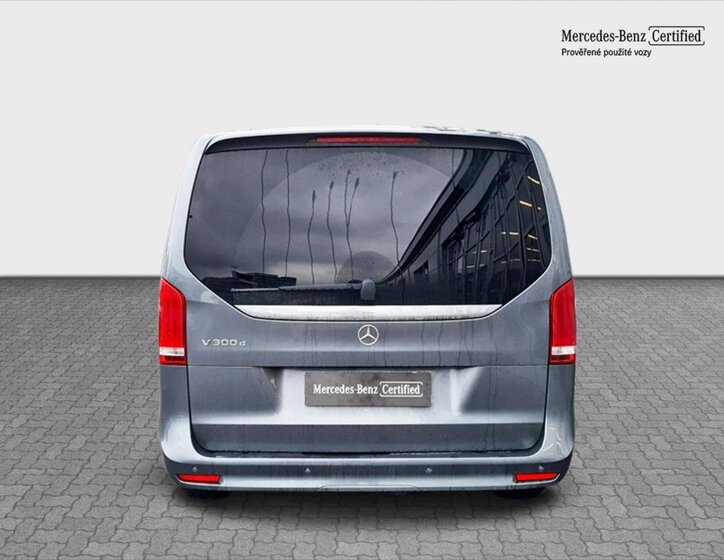 Mercedes-Benz Třídy V MPV 2,0 l 174 kw