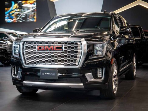 GMC Yukon SUV / Terénní 6,2 l 313 kw