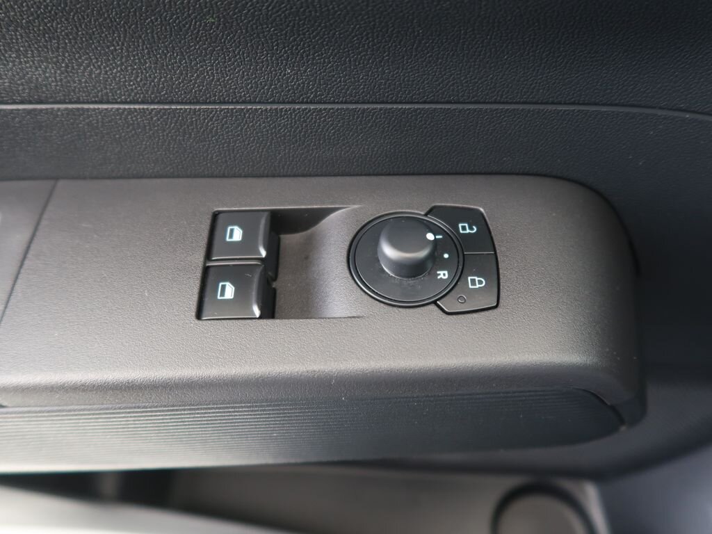 Ford Tourneo Courier VAN / Minibus 999,0 91 kw