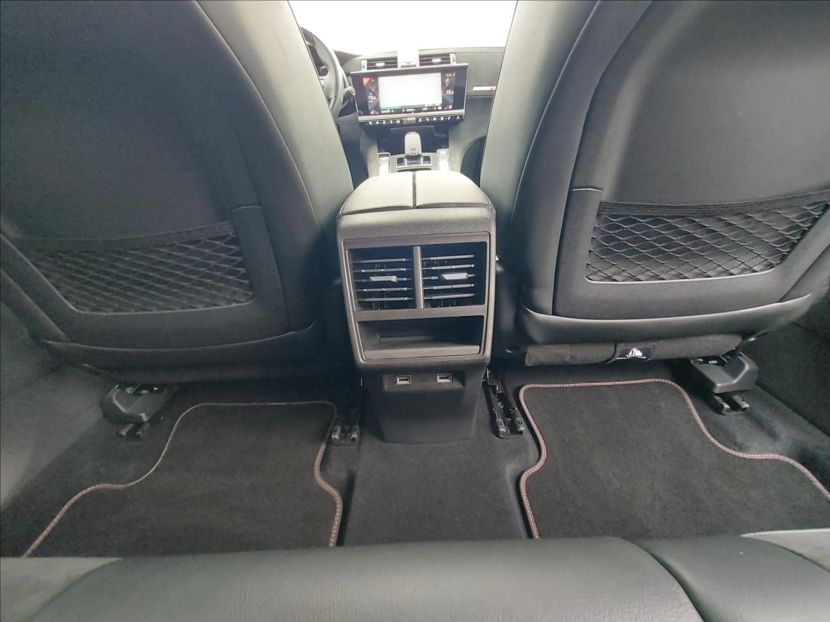 DS Automobiles DS7 Crossback