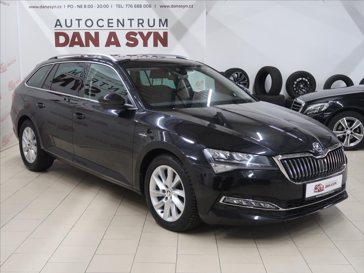 Škoda Superb