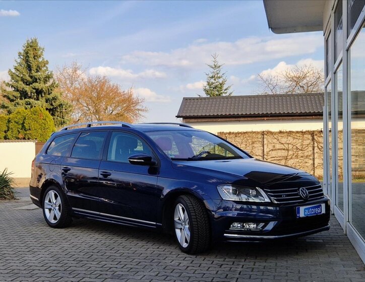 Volkswagen Passat Kombi 2,0 l 155 kw