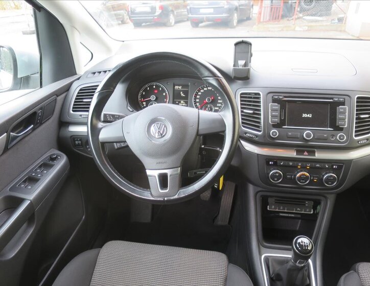 Volkswagen Sharan MPV 1,4 l 110 kw