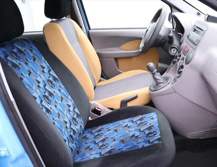 Fiat Panda Hatchback 1,2 l 44 kw