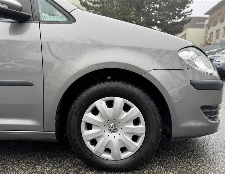 Volkswagen Touran 17