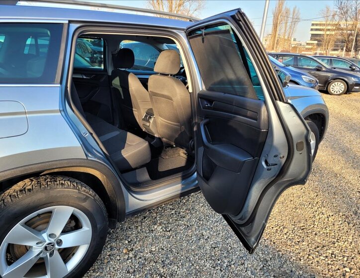 Škoda Kodiaq SUV / Terénní 1,5 l 110 kw