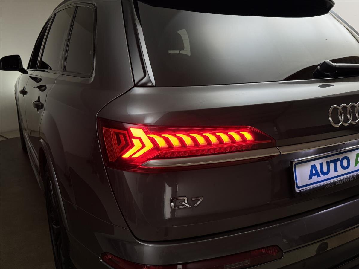 Audi Q7 SUV 3,0 l 210 kw