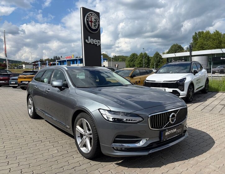 Volvo V90 Kombi 2,0 l 140 kw