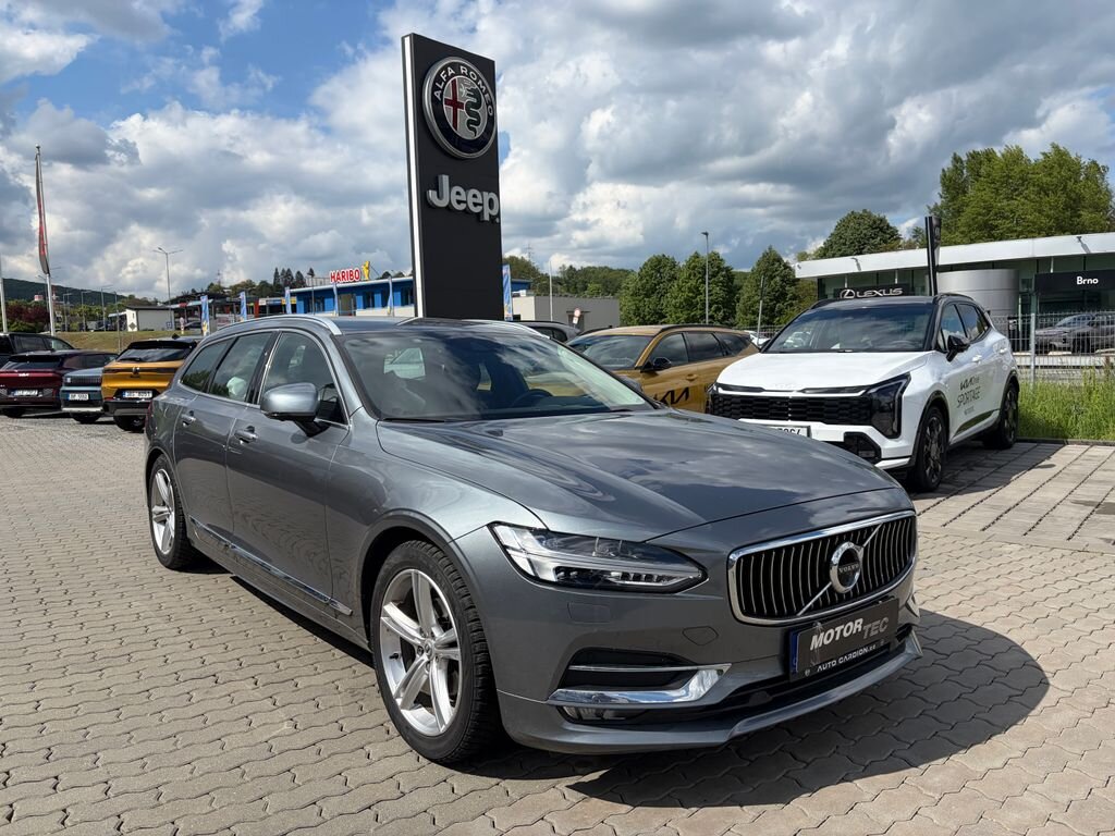 Volvo V90 Kombi 2,0 l 140 kw