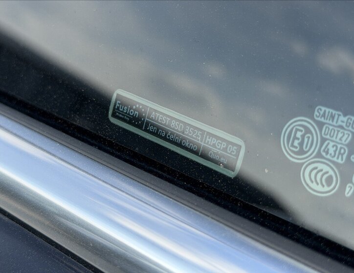 Volkswagen Passat Sedan / Limuzína 2,0 l 110 kw