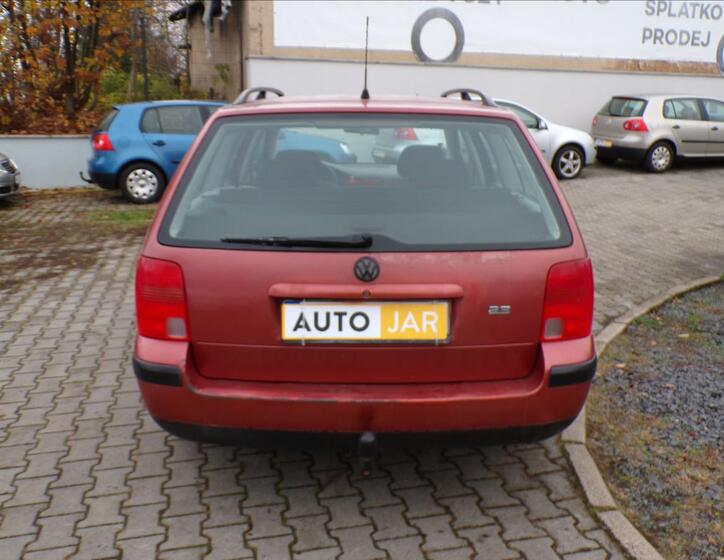 Volkswagen Passat 5