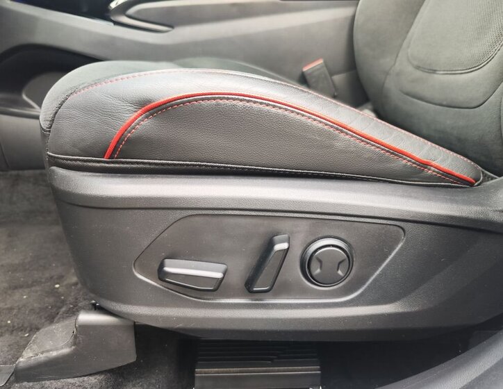 Hyundai Tucson SUV / Terénní 1,6 l 169 kw