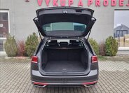 Volkswagen Passat 40