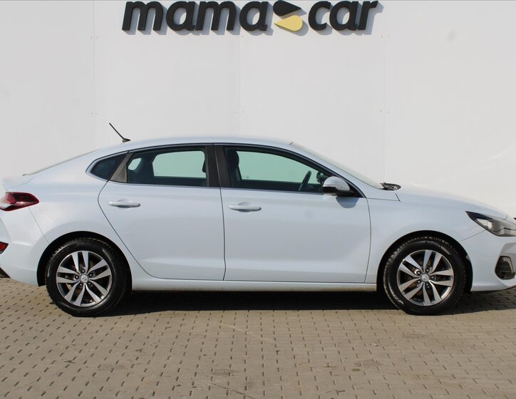 Hyundai i30 Hatchback 998,0 88 kw