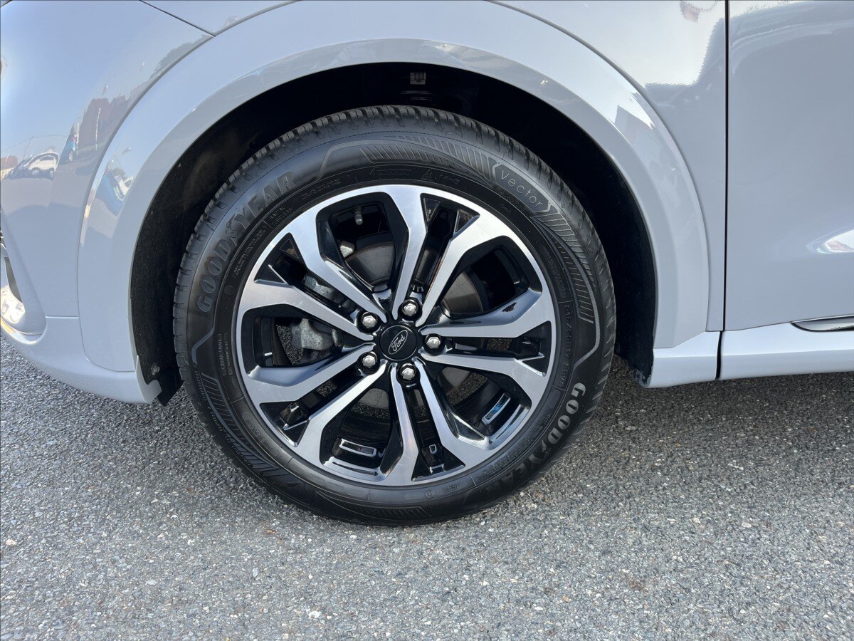 Ford Puma Hatchback 999,0 92 kw