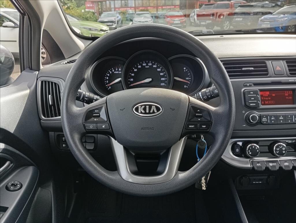 KIA Rio Hatchback 1,2 l 63 kw
