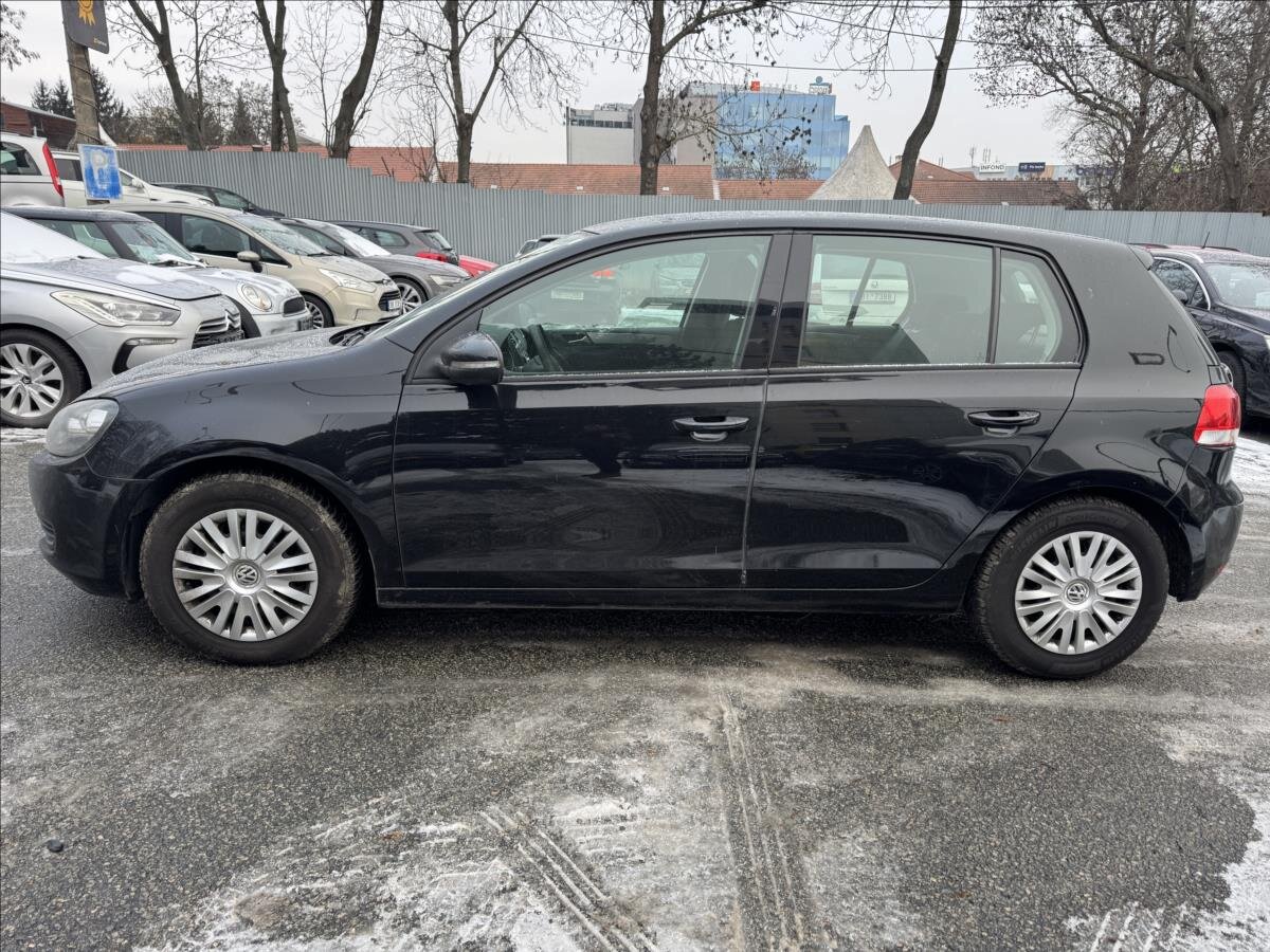 Volkswagen Golf Hatchback 1,6 l 77 kw
