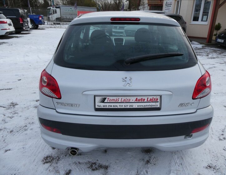 Peugeot 206 8
