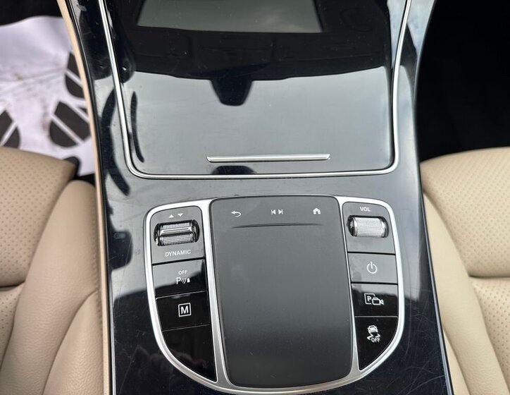 Mercedes-Benz GLC Kupé 2,0 l 143 kw