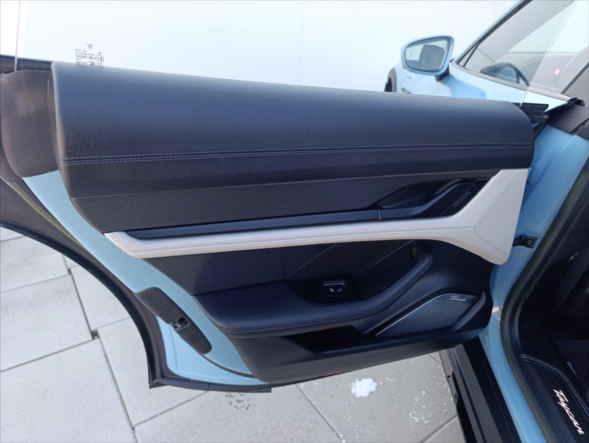 Porsche Taycan Kombi 0,0 560 kw